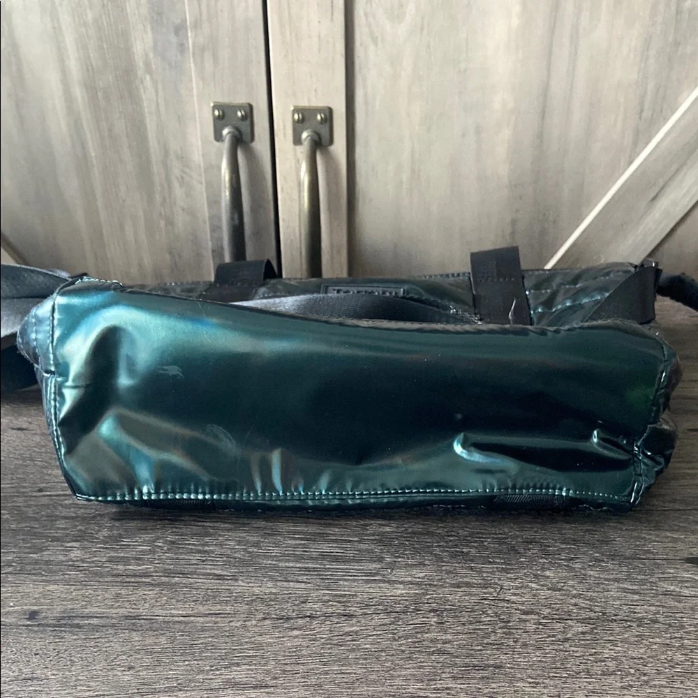 Tahari Green Quilted Tote Bag - Picture 8 of 10